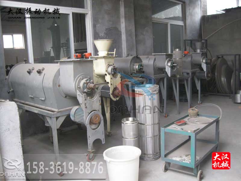 <a href='http://www.nmggcm.com.cn/list_1_1.html' target='_blank'><u>Y</u></a>ۙC